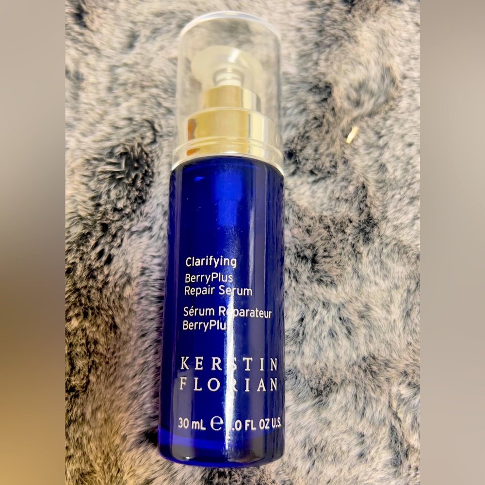 Clarifying BerryPlus Repair Serum